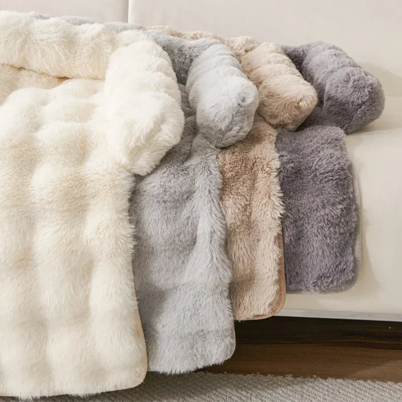 1PC Winter Warm Dog Bed Mats Super Soft  Plush Pet Blanket Pad Mat for Small Dogs Plush Neck Pillow Cat Nest Travel & Indoor